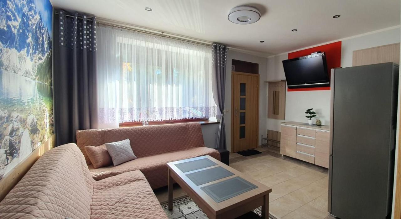 クドヴァ・ズドゥルイApartamencik Maja Studioアパートメント エクステリア 写真